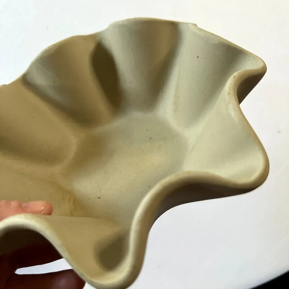 The Pampered Chef Tortilla Shell Taco Salad Stoneware Baker